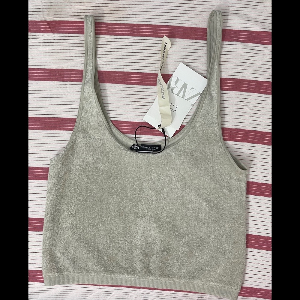 💚Zara Limitless Contour collection top💚